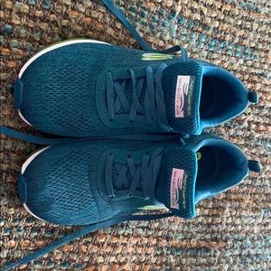 Skechers Skech-Air Air cooled Sz 8